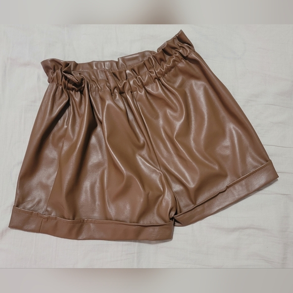 Tan Shorts - Picture 5 of 5